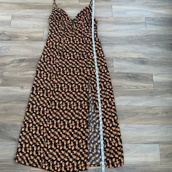 Urban Outfitters Mariah Lace-Up Midi Slip Dress - Picture 10 of 15